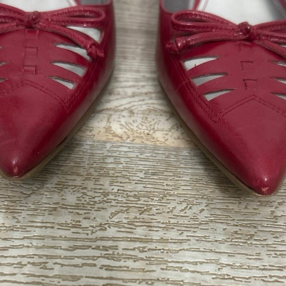 Vintage Y2K Marc Fisher Red Leather Bow Pointed Toe Cutout Kitten Heel Pumps 6 - Picture 4 of 16